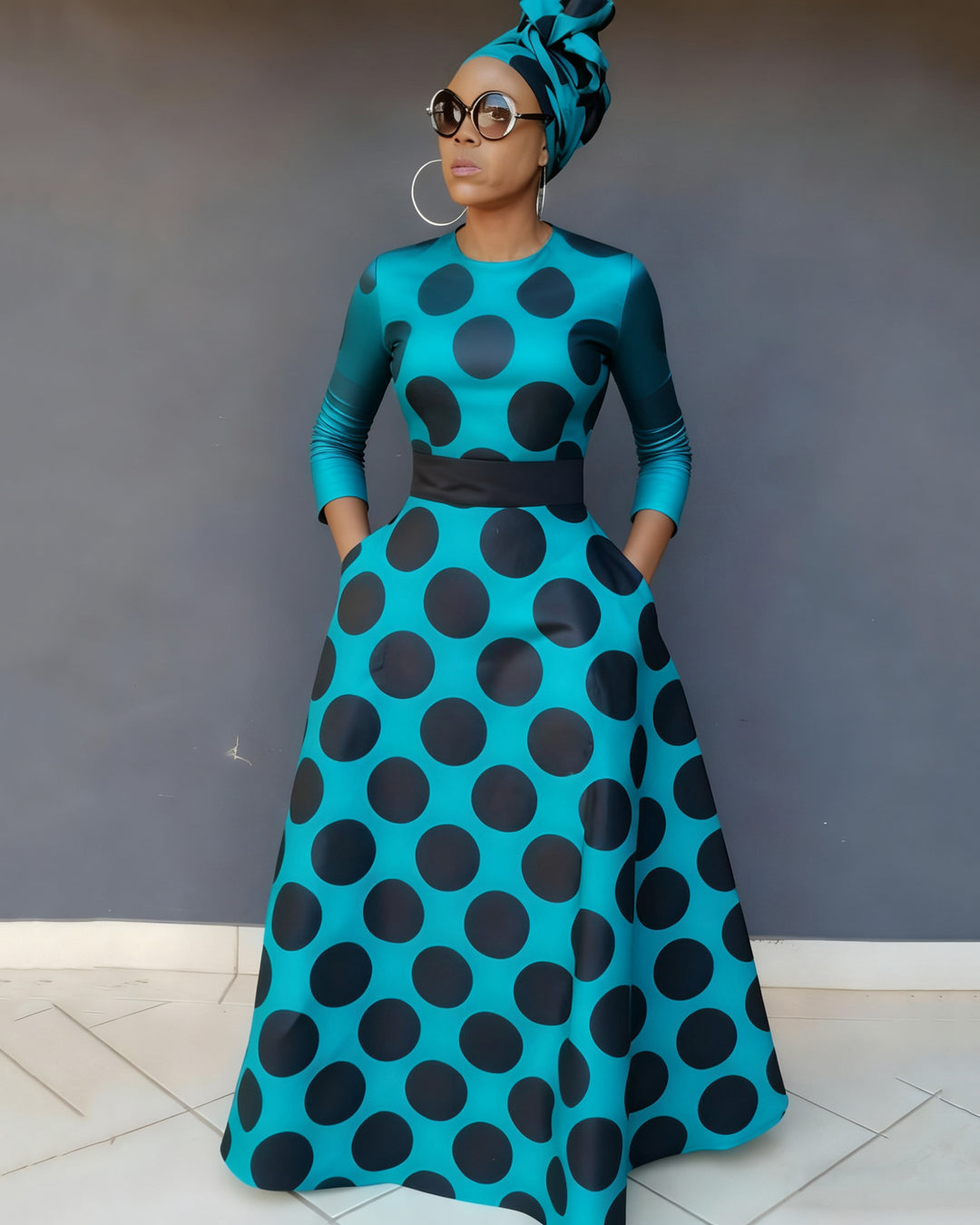 Round Neck Classic Black Polka Dot Long Sleeve Maxi Dress