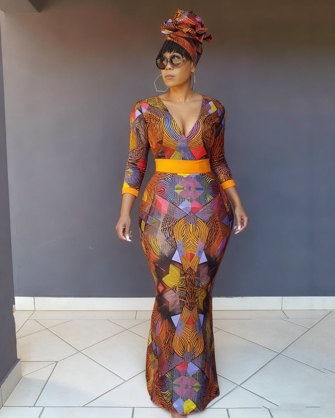 V-neck African Totem Print Long Sleeve Bodycon Dress