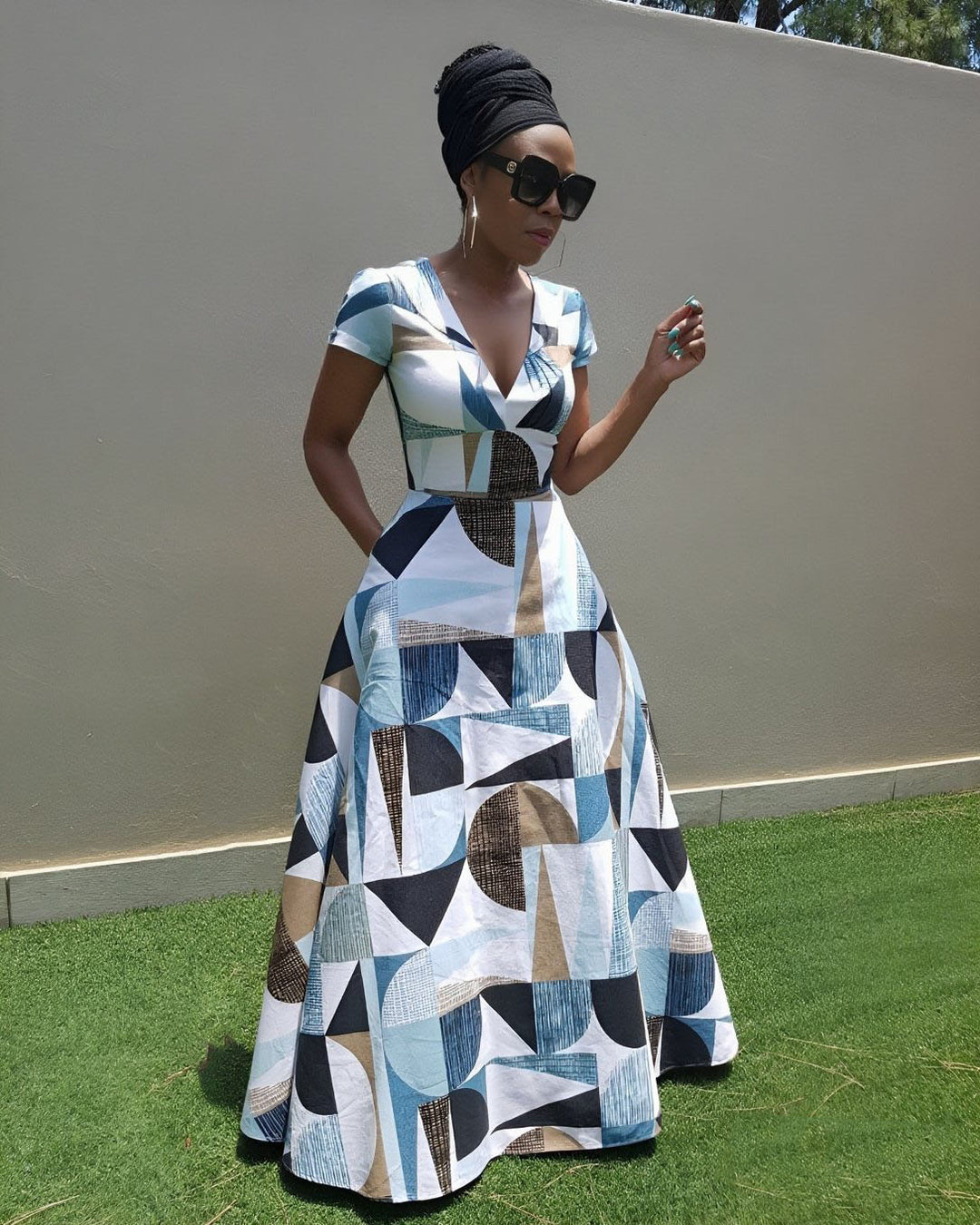 V Neck African Abstract Art Short Sleeve Maxi Dress