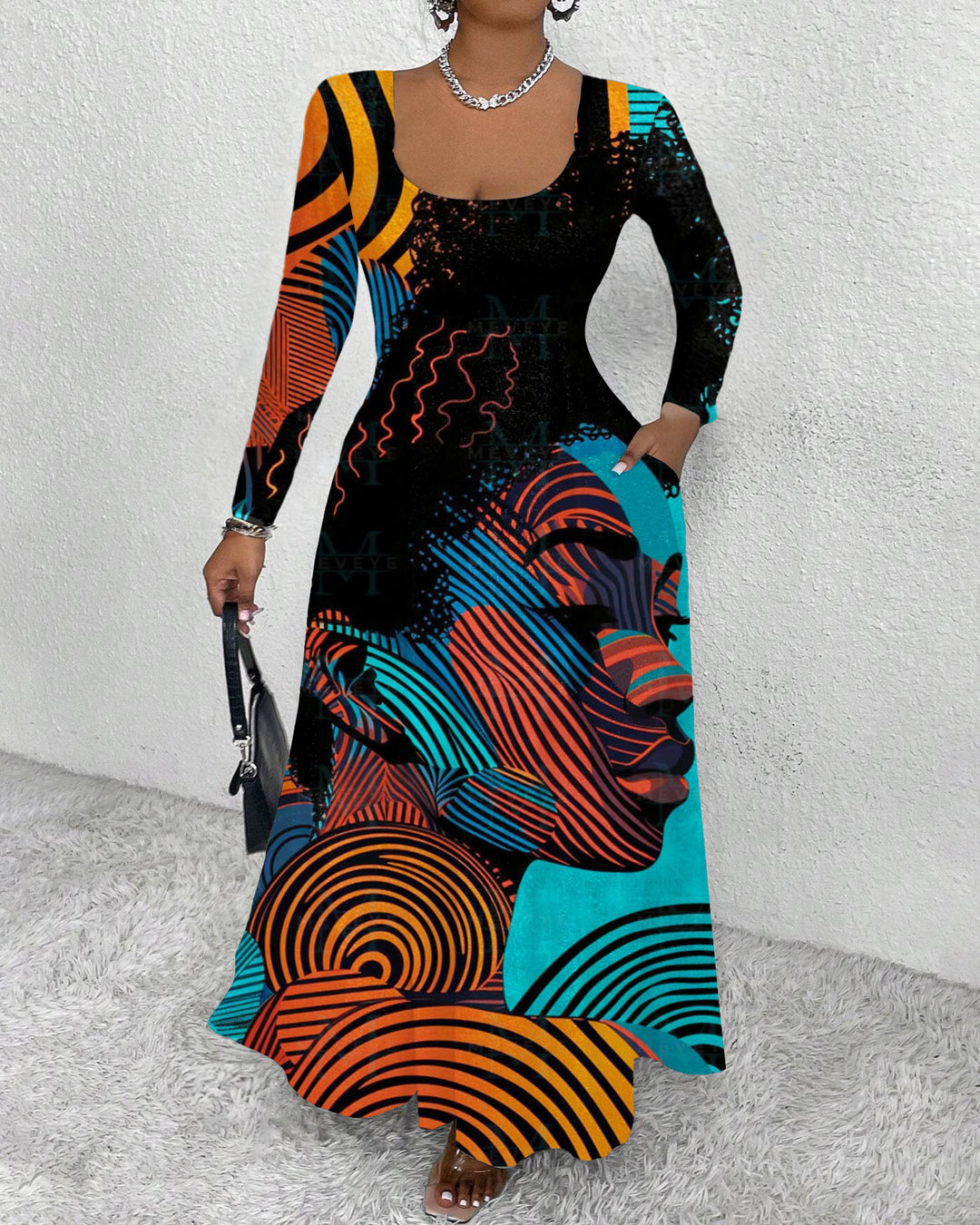 U-neck Black Art Girl Pocket Long Sleeves Maxi Dress
