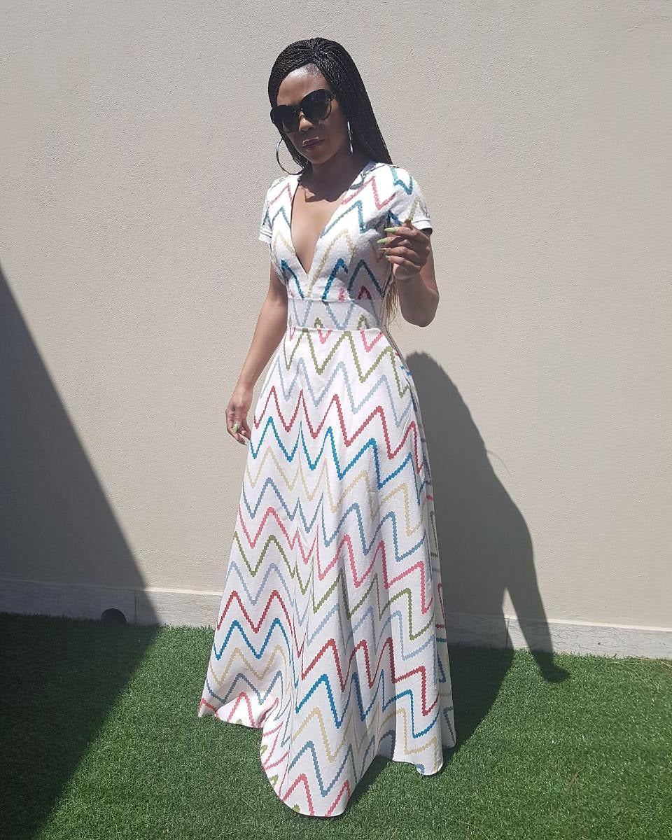V Neck Colored Wavy Stripes Short Sleeve Maxi Dress