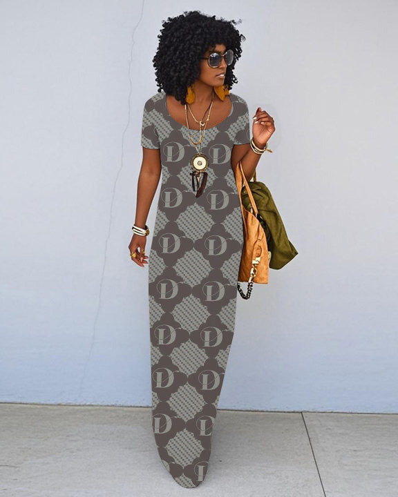 Arrangement Of D Letter Prints Short Sleeve Crew Neck Maxi Dress
