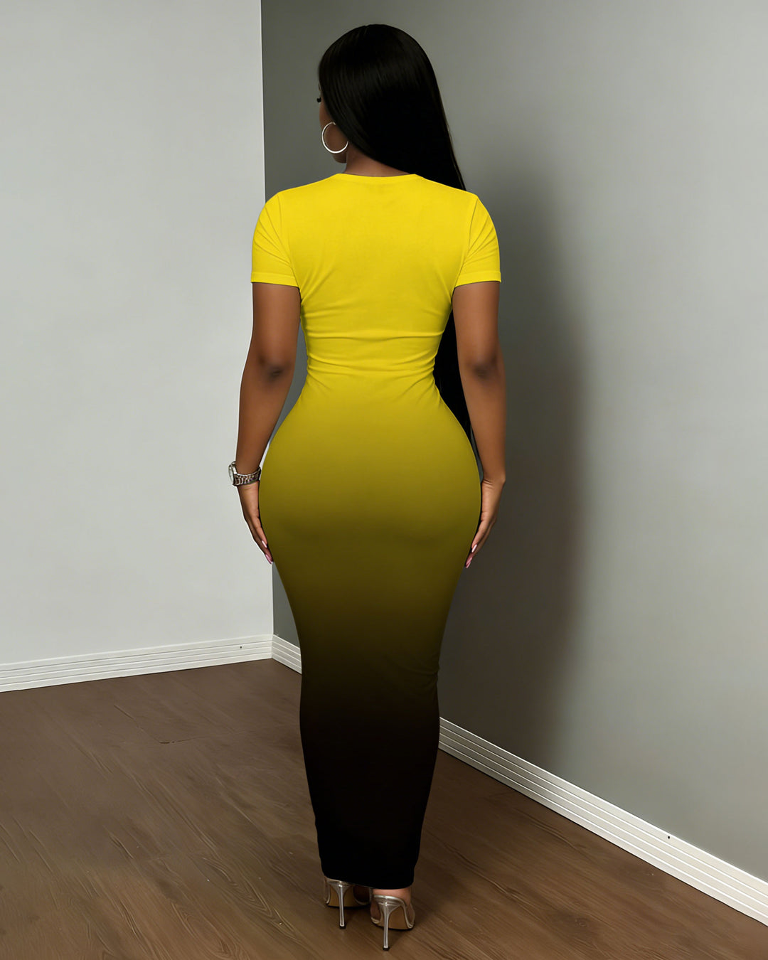 Women's Yellow & Black V-Neck Gradient Dress