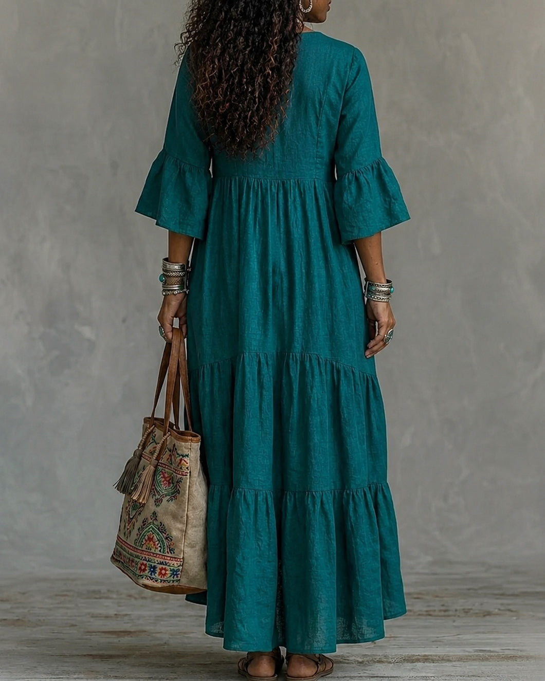 V-Neck Lace Spliced 3/4 Flare Sleeve Ruffled Vintage Dress