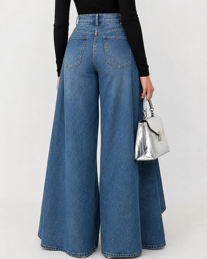 High Waisted Wide-Leg Jeans
