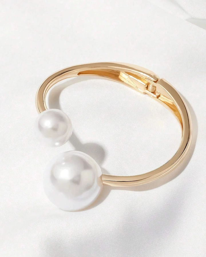 Elegant Asymmetrical Faux Pearl Cuff Bracelet