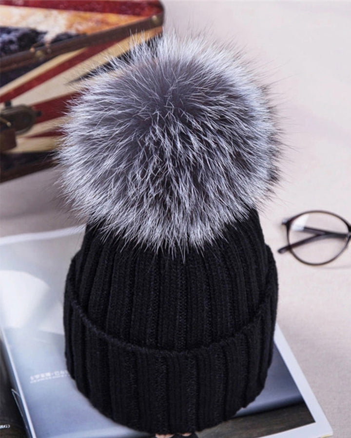 Oversized Pom-Pom Woolen Knitted Beanie