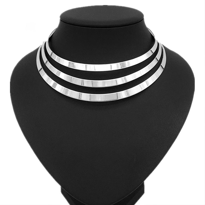 Hollow-out Metal Choker - Punk Style for Afrocentric Women