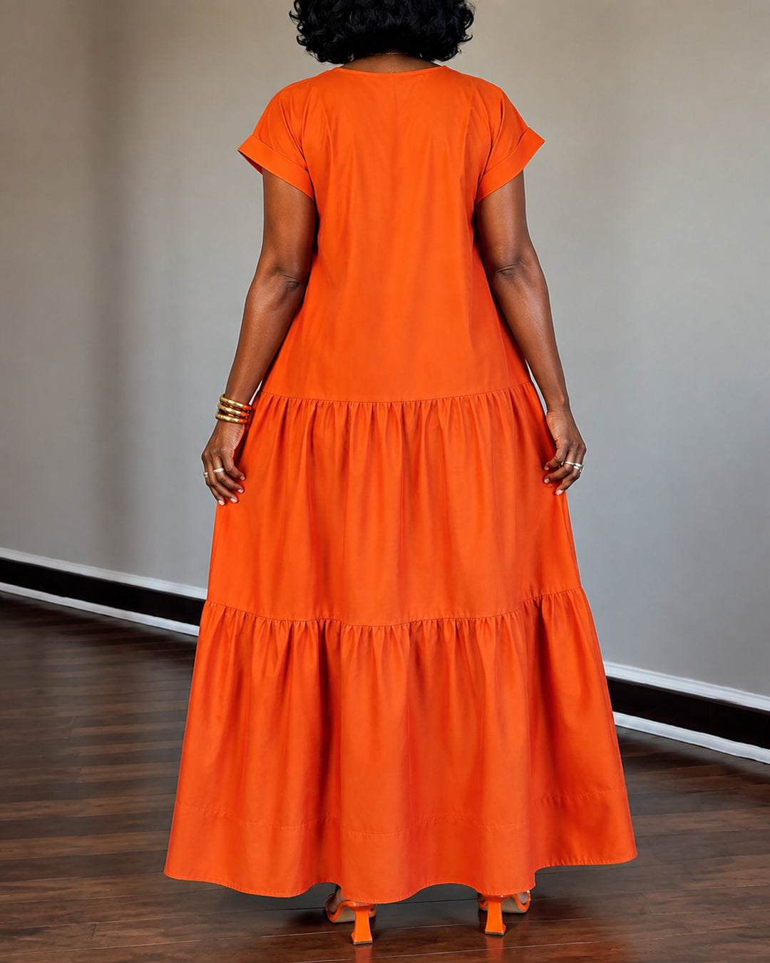 Solid Color V-neck Short-sleeved Dress with Ruffled Hem