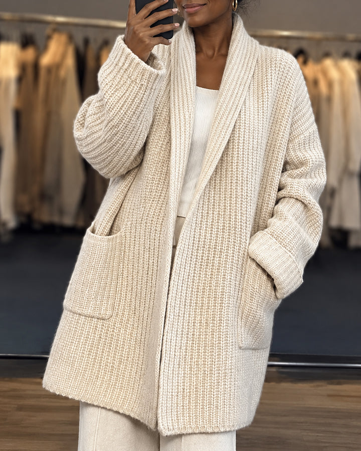 Long Open-Front Oversized Women’s Knit Cardigan with Pockets