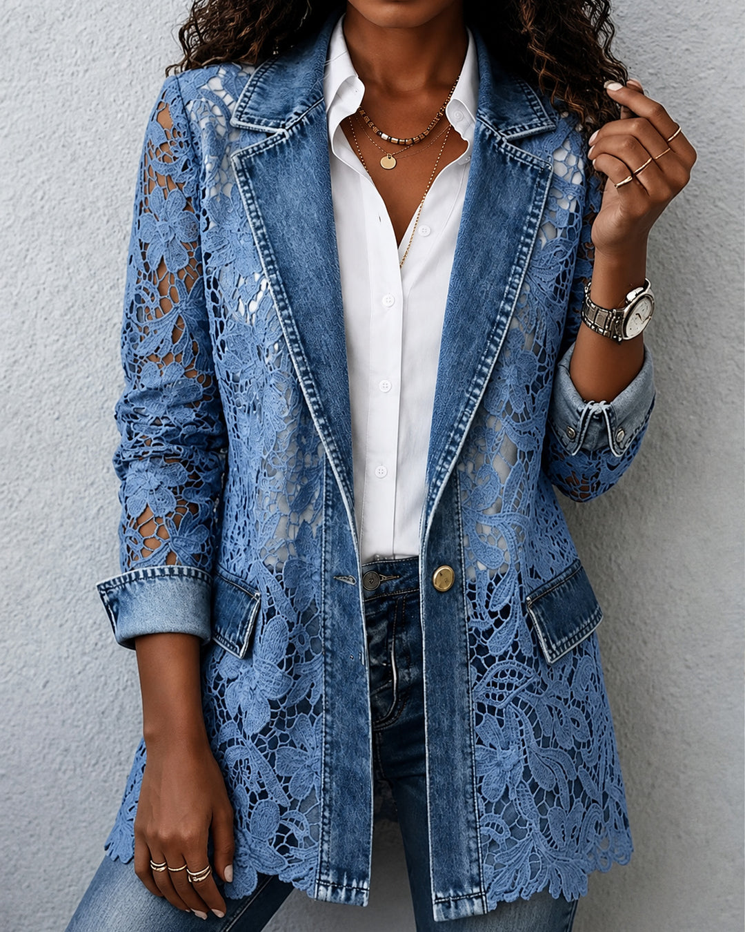 Stylish Casual Denim Jacket With Paneled 3d Lace Details