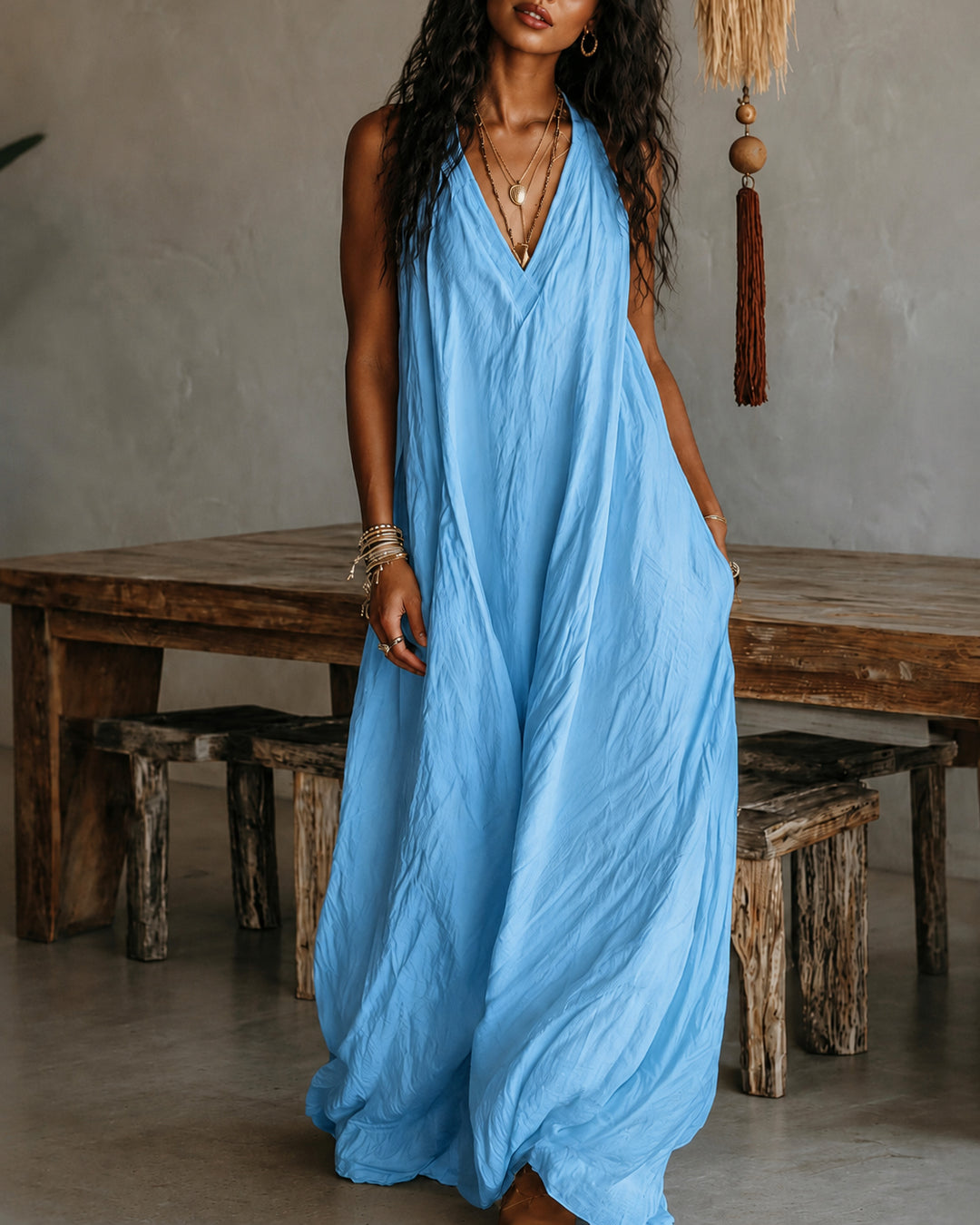 V-neck Sleeveless Solid Color Loose-fitting Maxi Dress