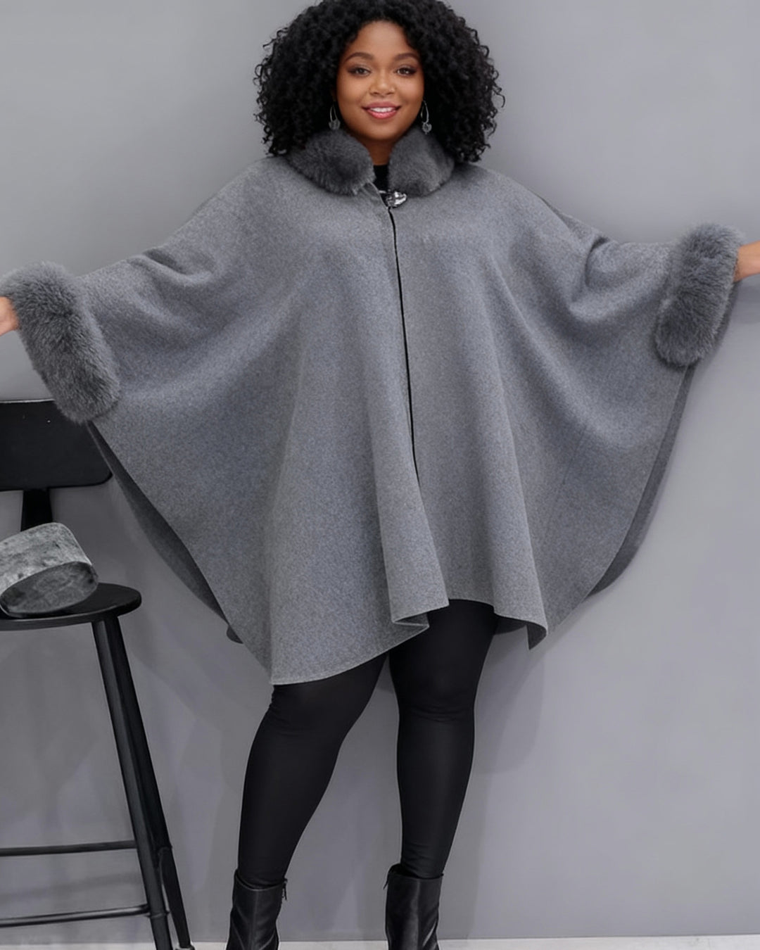 Autumn And Winter Large Rabbit Fur Collar Mid-length Woolen Coat Elegant Cape Shawl Hepburn Style Woolen Large Size Coat