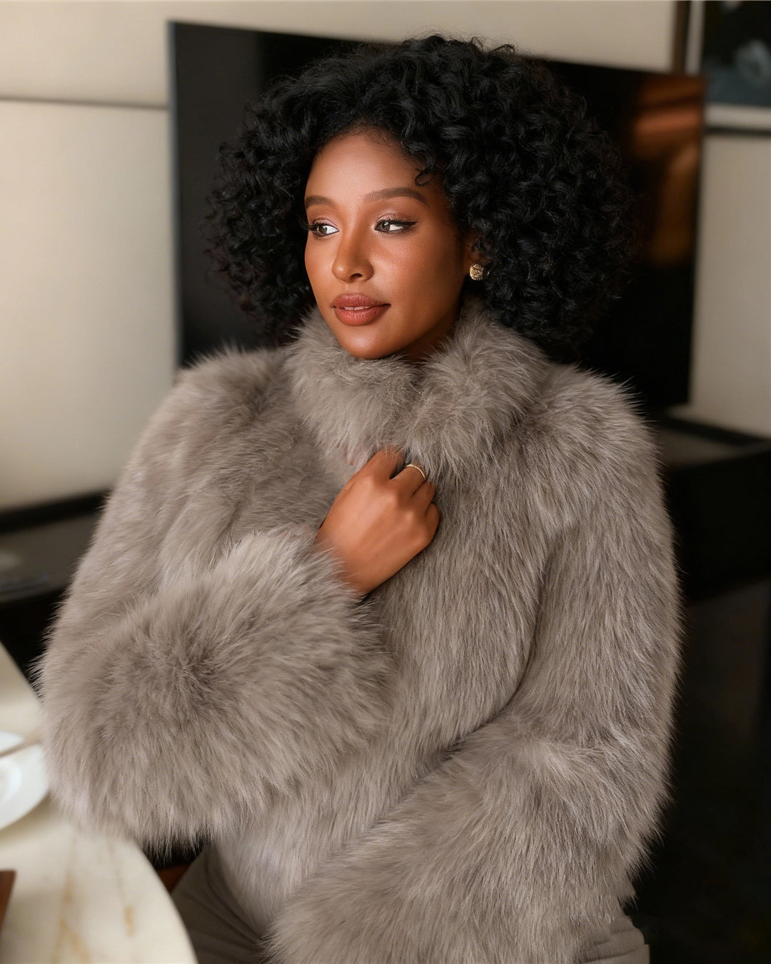 Faux Fox Fur Fashion Fur Coat Short Vertical Collar Thickened Jacket