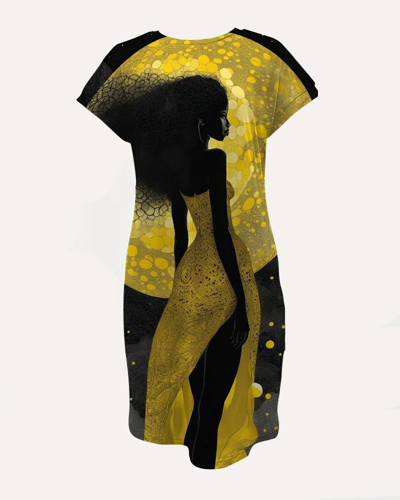 Crewneck Raglan-Sleeve Pocket Dress with Artistic Portrait Prints