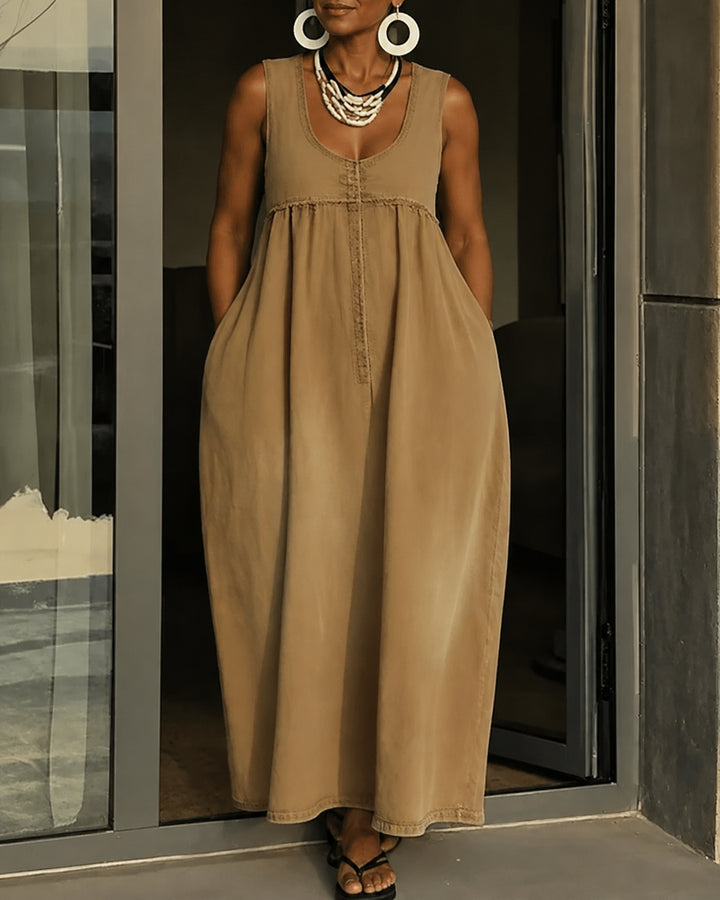 Stylish Sleeveless Loose-fitting Pocket Casual Denim Maxi Dress