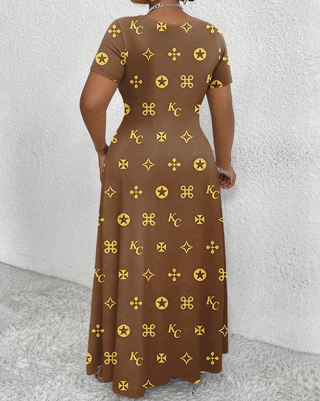 Interesting Irregular Geometry Round Neck Short Sleeve Maxi Dress