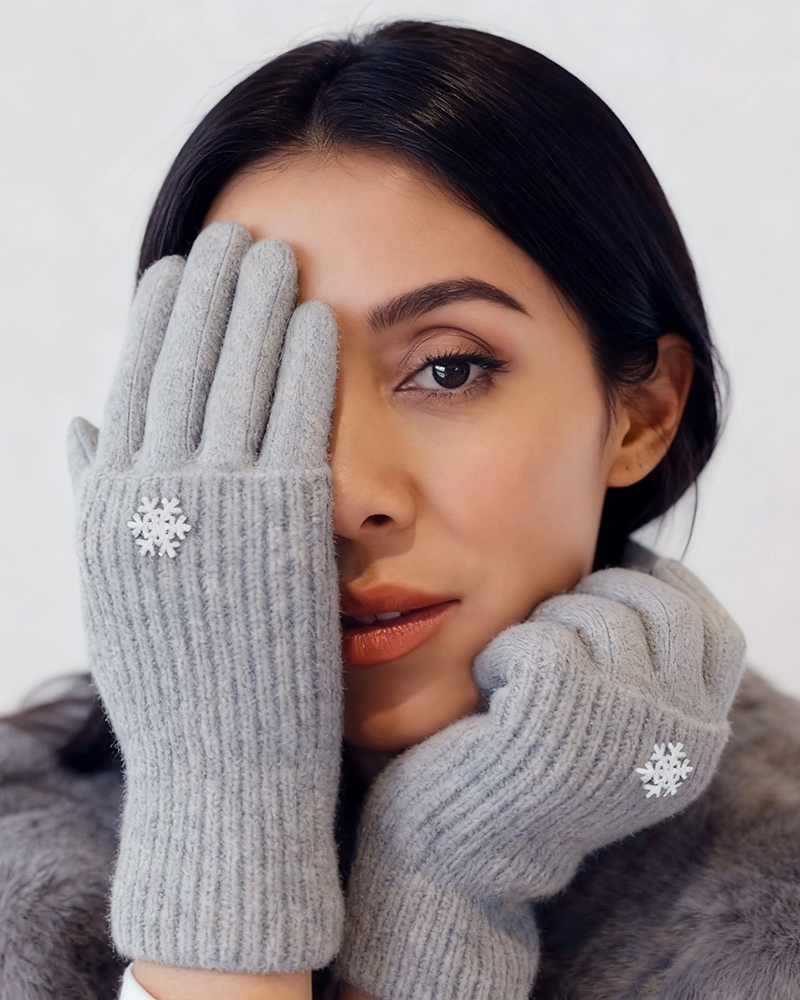 Winter Knit Gloves with Small Snowflake Pattern Thickened Yarn Knit Gloves Touchscreen Compatible Warm and Cold-Resistant