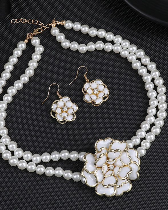Pearl Camellia Earrings and Necklace Two-Piece Set
