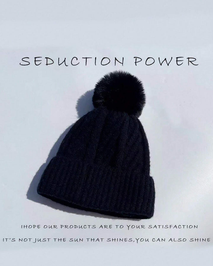 Women Warm Knitted Hat With Large Fur Pom Pom
