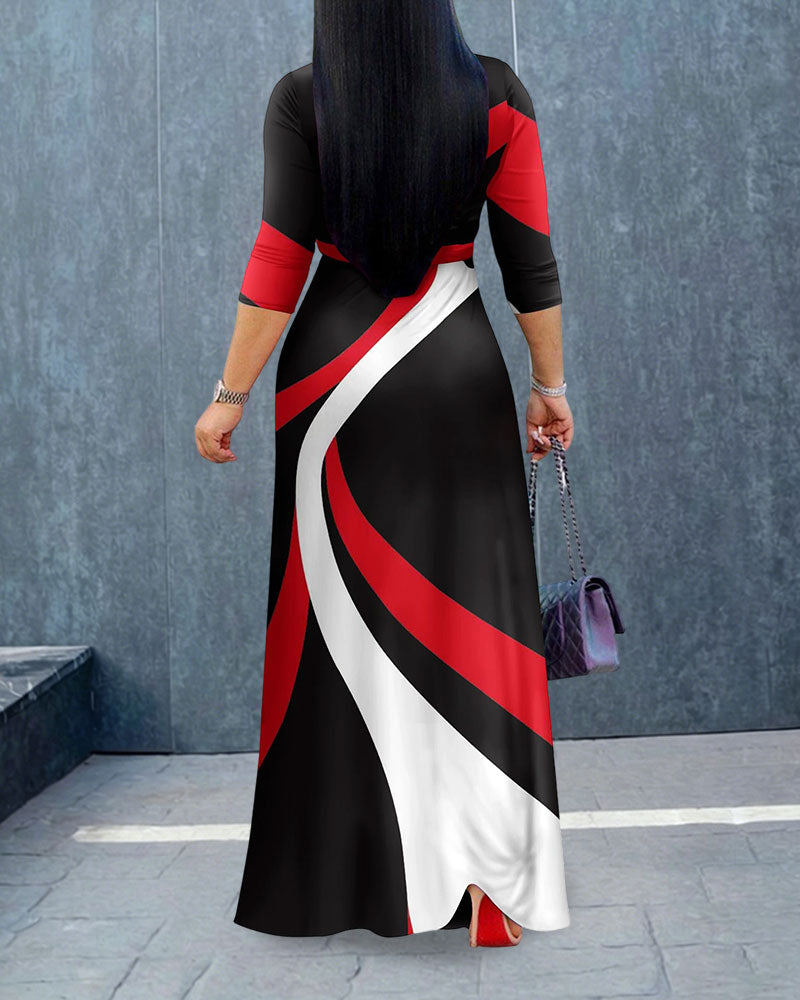 Color-blocked Wavy Stripes Print V‑Neck Tie‑Strap Dress