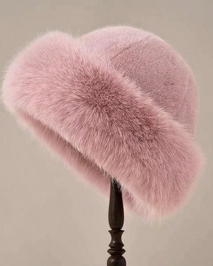 Oversized Fluffy Faux Fur Pompom Hat Warm And Luxurious For Winter