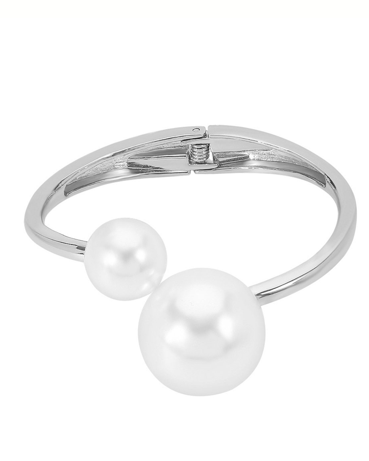 Elegant Asymmetrical Faux Pearl Cuff Bracelet