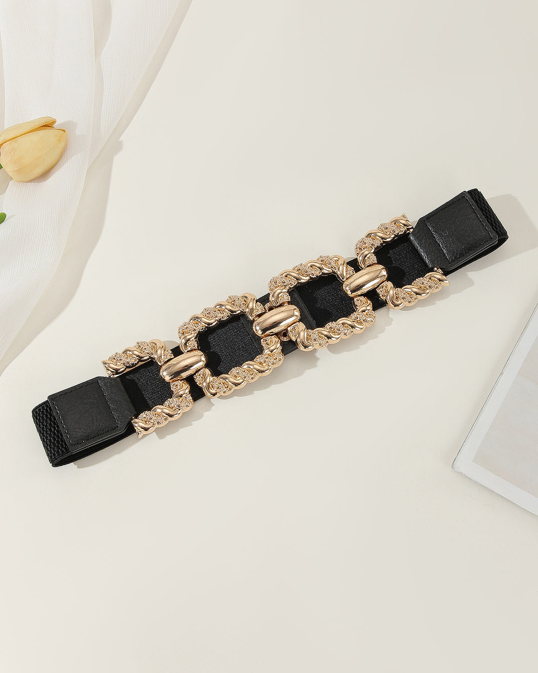 Women's Chain Decor Buttoned Waist Belt