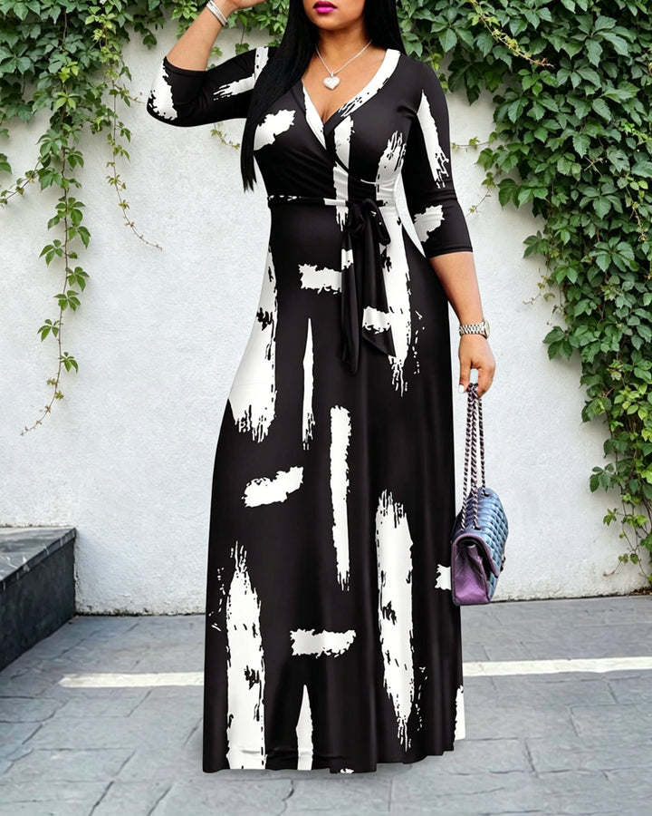 Black and White Abstract Stripes Print V‑Neck Tie‑Strap Maxi Dress
