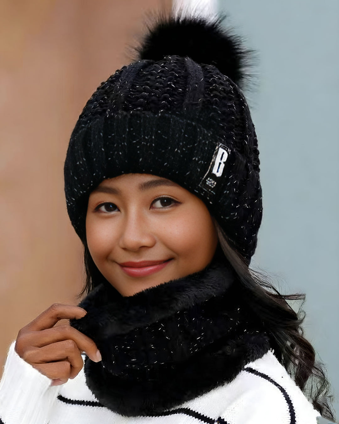 2pcs/Set Women Winter Beret Hat And Pom Pom Fleece Lined Neck Warmer Scarf Set