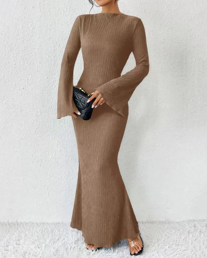 Autumn And Winter New Women's Fashion Round Neck Trumpet Long Sleeve Slim-fit Hip Dress