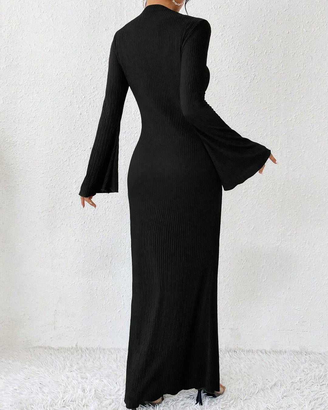 Autumn And Winter New Women's Fashion Round Neck Trumpet Long Sleeve Slim-fit Hip Dress