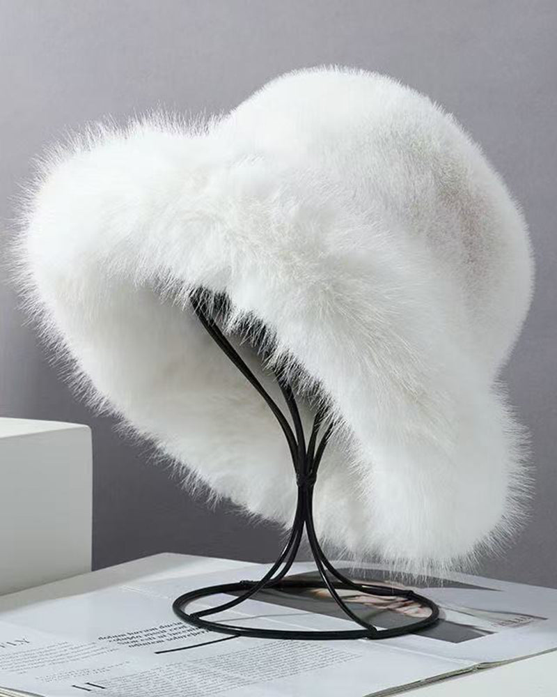 High-Quality Wide Fur Trim Plush Bucket Hat