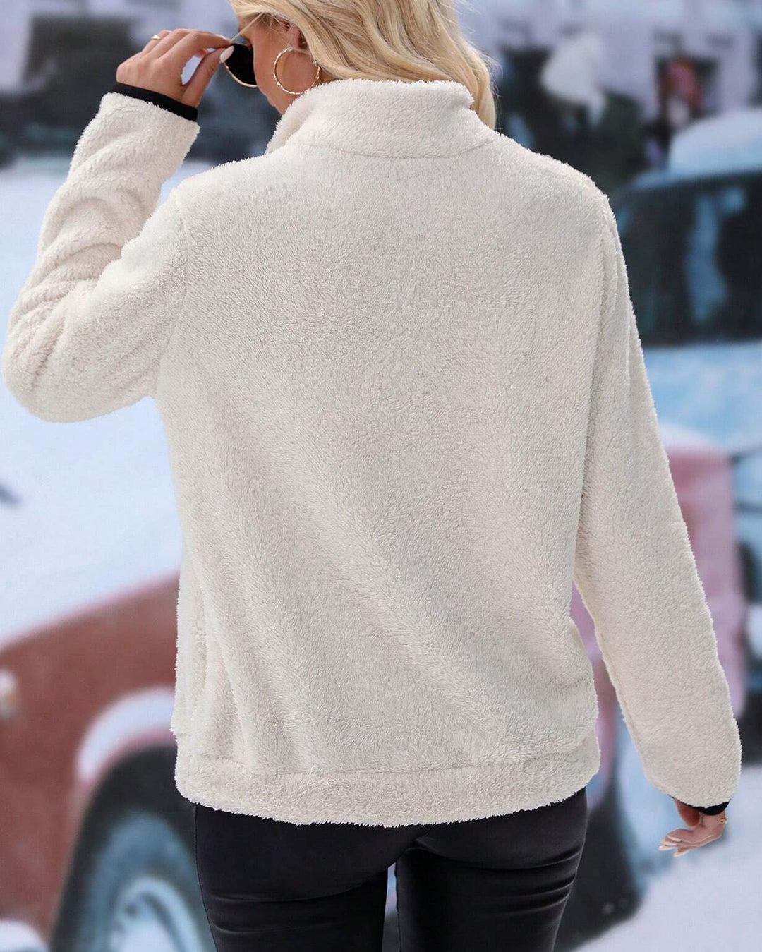 Women's Zipper Pocket Plush Pullover Sweatshirt