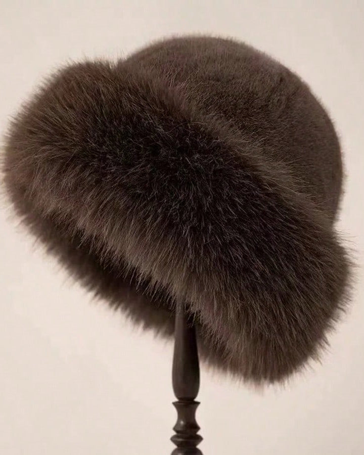 Oversized Fluffy Faux Fur Pompom Hat Warm And Luxurious For Winter